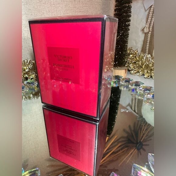 Victoria's Secret Bombshell Intense - Picture 7 of 17